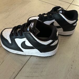 Nike Kids Black and White Sneakers